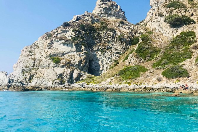 Adventure and Nature! Exciting Group Tour by Dinghy. - Beverage Options