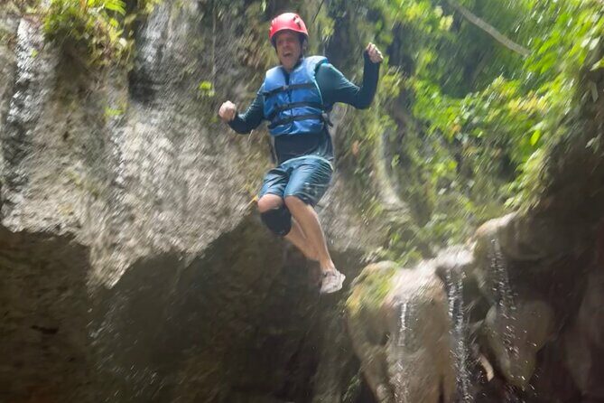 Adventure Half Day Explore Cueva Charco Azul and Cueva Arenales - Why This Tour Is a Great Fit