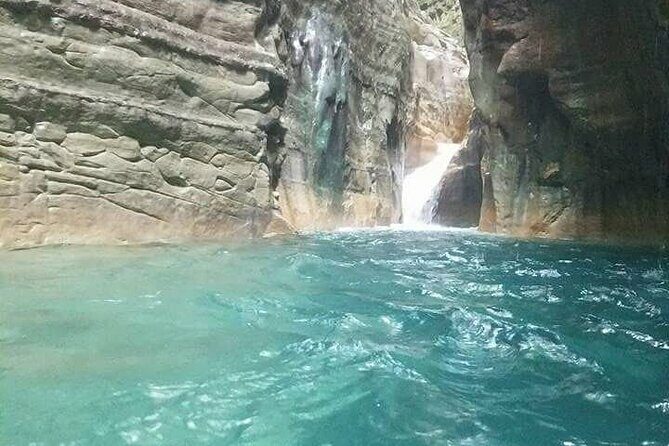 Adventure in the 7 Waterfalls + Typical Lunch and Transportation - Practical Details and Booking