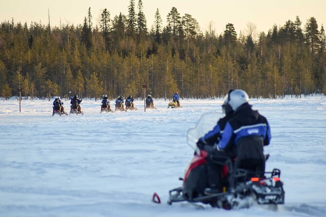 Adventurers Snowmobile Tour 4h - Key Points