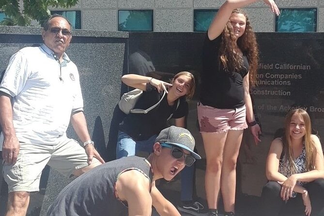 Adventurous Scavenger Hunt in Cincinnati by 3Quest Challenge - Exploring Cincinnatis Hidden Gems