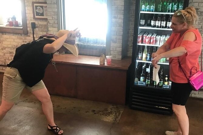 Adventurous Scavenger Hunt in Costa Mesa by Wacky Walks - Teamwork and Camaraderie During the Hunt