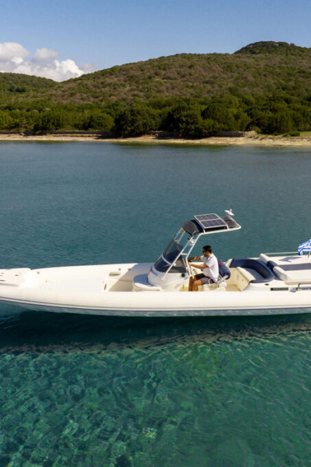 Aegean Day - Private Cruise to West Cyclades - Customization Options