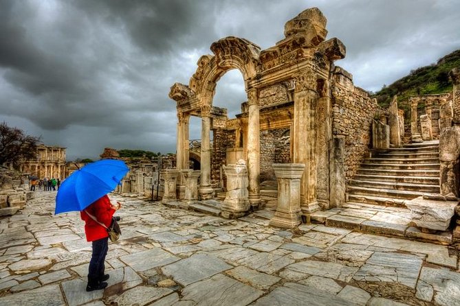 Aegean Diamonds : Travel to Pamukkale Laodicea Ephesus Kusadasi - Discovering the Ruins of Laodicea