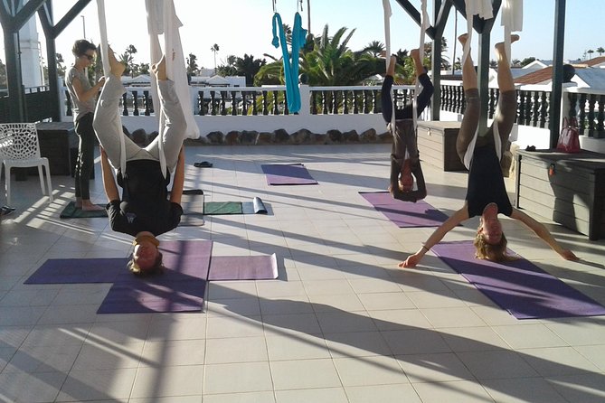 Aerial Yoga Experience in Maspalomas, Spain - Health and Safety Considerations