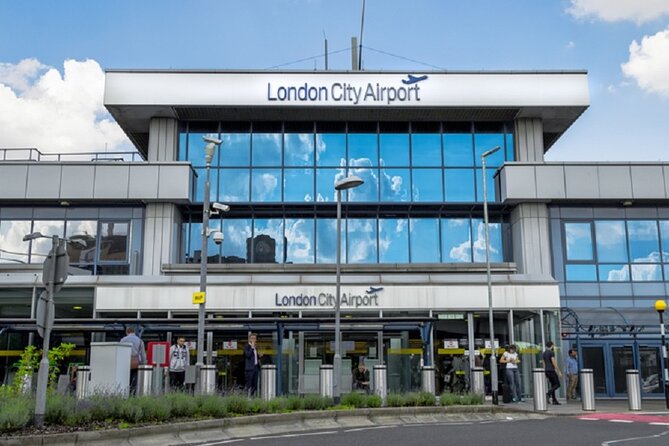 Affordable All London Airports Round-trip: Private Transfers to London Hotels - Inclusions