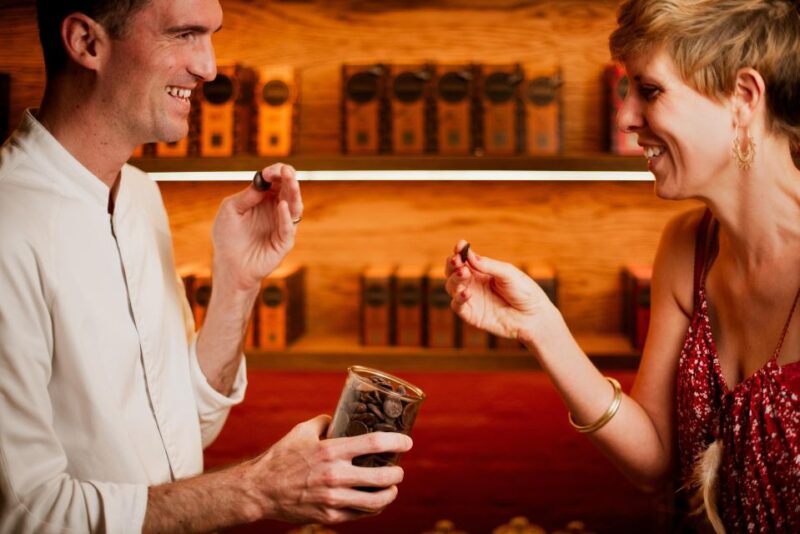 AFRIKOA Bean-to-Bar Chocolate Experience - Sustainable Sourcing of Cacao