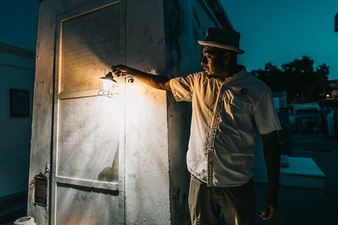 After-Dark Historical Night Tour of St. Louis Cemetery No. 1 - Who Will Love This Tour?