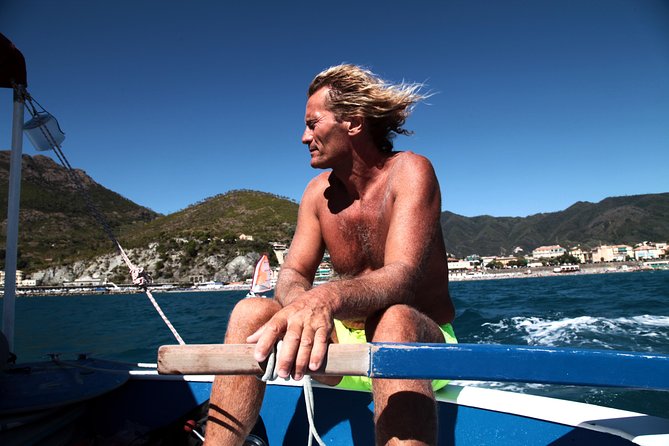 Afternoon Boat Tour to Cinque Terre With Brunch on Board - Accessibility