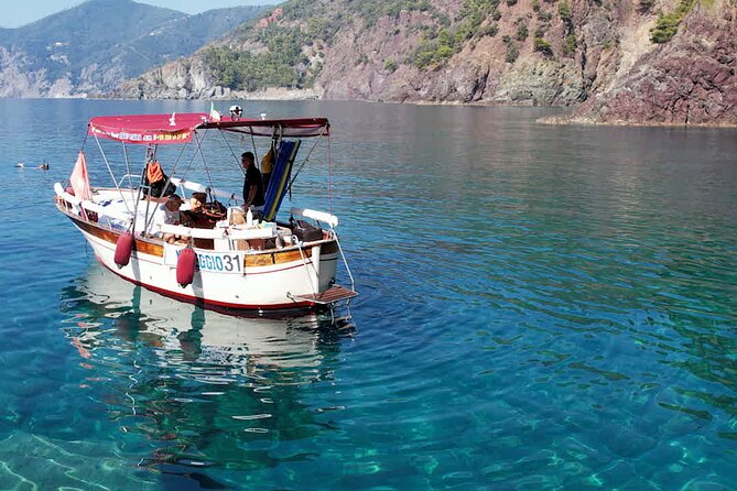 Afternoon Boat Tour to Cinque Terre With Brunch on Board - Meeting Point