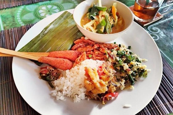 Afternoon Cooking Class & Making Bali Offering With Dinner - Market Visit