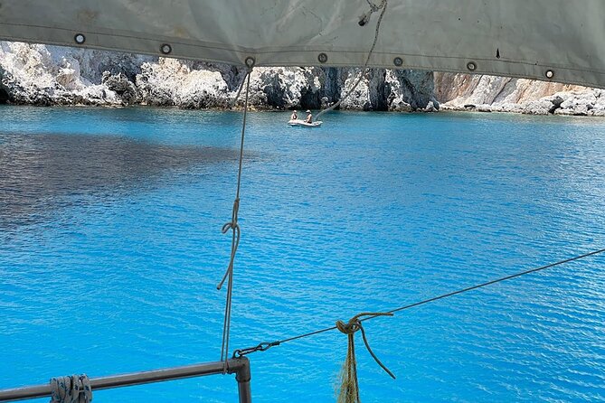 Afternoon Group Fishing Tour From Milos To Polyaigos - Reviews