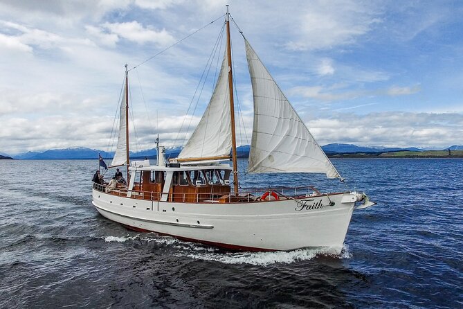 Afternoon Te Anau Cruise on Historic Motor Yacht - Meeting and Accessibility Information