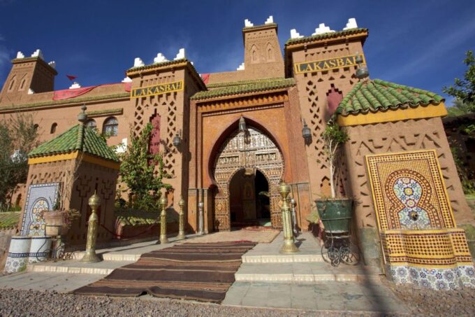 Agadir To Marrakech Day Trip With Amazing Tour Guide - Relaxing in Jardin Majorelle