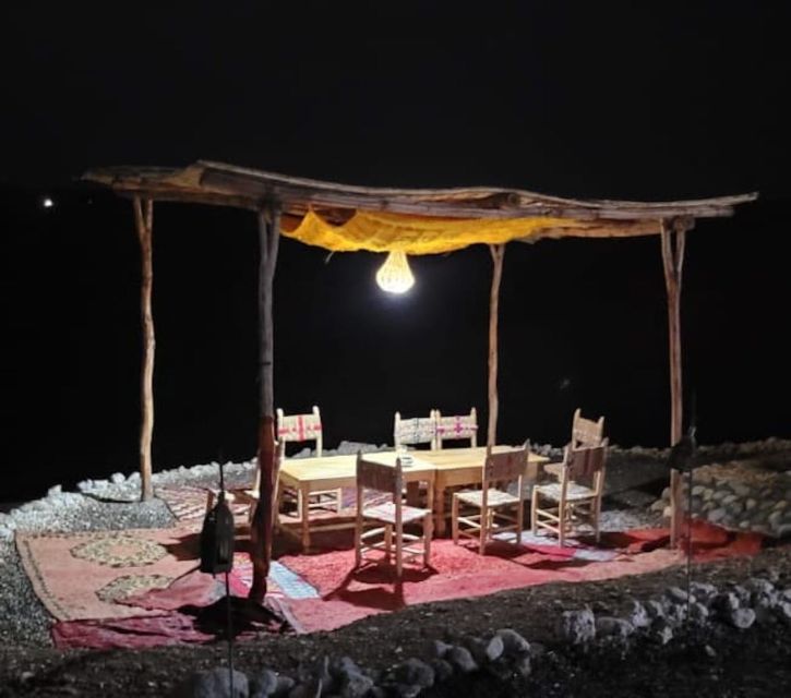 Agafay Guided Camel Riding and Dinner Under Stars - Camel Riding Experience