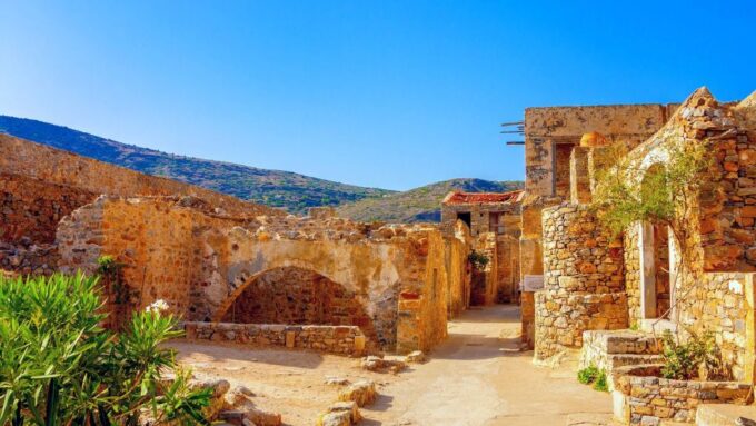 Agios Nikolaos - Plaka - Spinalonga Tour From Heraklion - Plaka and Spinalonga Island Visit