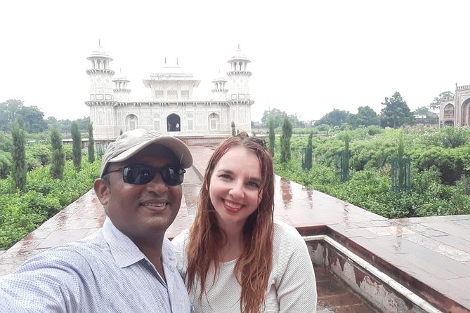 Agra Chaupaati Food Trail From Delhi - Immersive Agra Chaupaati Food Trail Experience