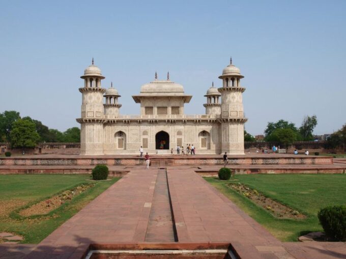 Agra: City Sightseeing Tour With Sunrise & Sunset Experience - Capturing the Beauty of Sunrise and Sunset