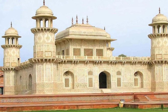 Agra City Tour by Private Car (Taj Mahal & Agra Fort) - Discovering Agra Fort
