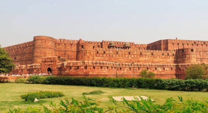 Agra: City Tour With Taj Mahal, Mausoleum, & Agra Fort Visit - Mughal Arts and Crafts