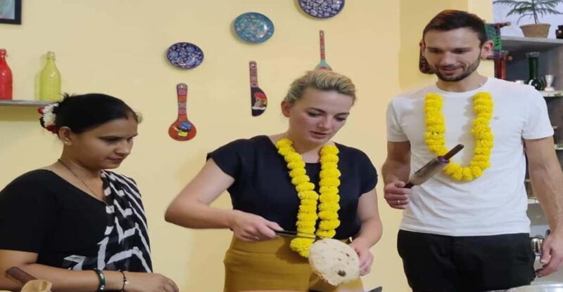 Agra: Cooking Session Wine and Dine With Local Family - Key Points