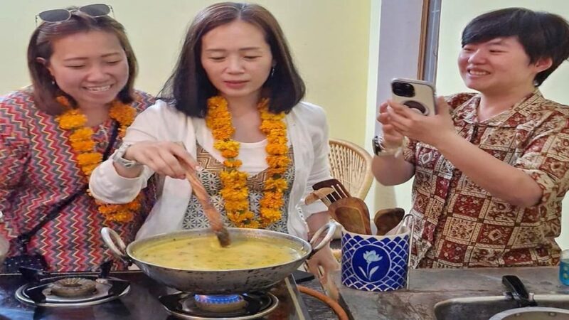 Agra: Cooking Session Wine and Dine With Local Family - Dietary Restrictions