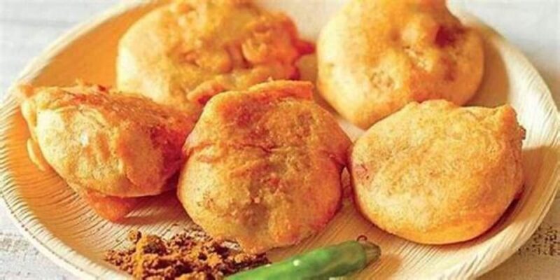 Agra: Evening Local Street Food Taste Tour With Guide - Aloo Tikki Chaat Indulgence