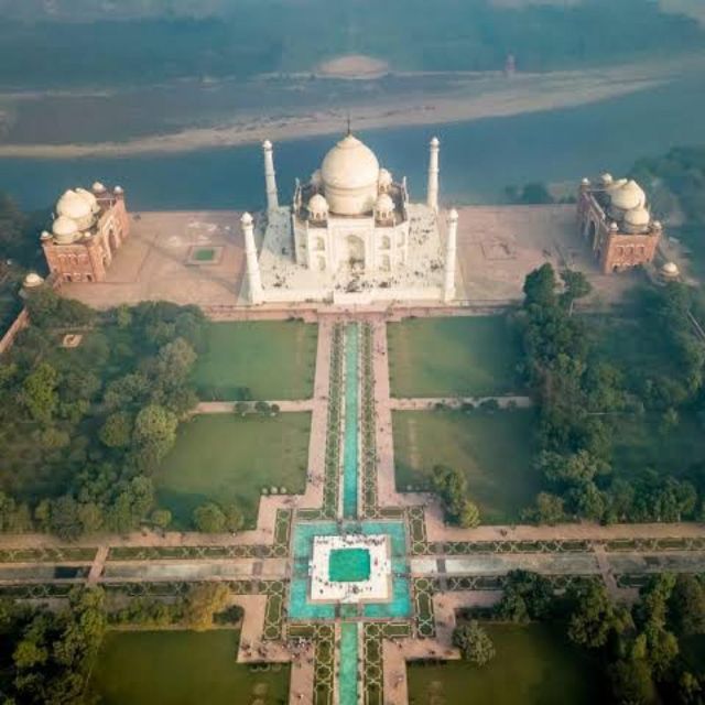 Agra: Experience Taj Mahal With Private Guide - Savor Mughlai Cuisine