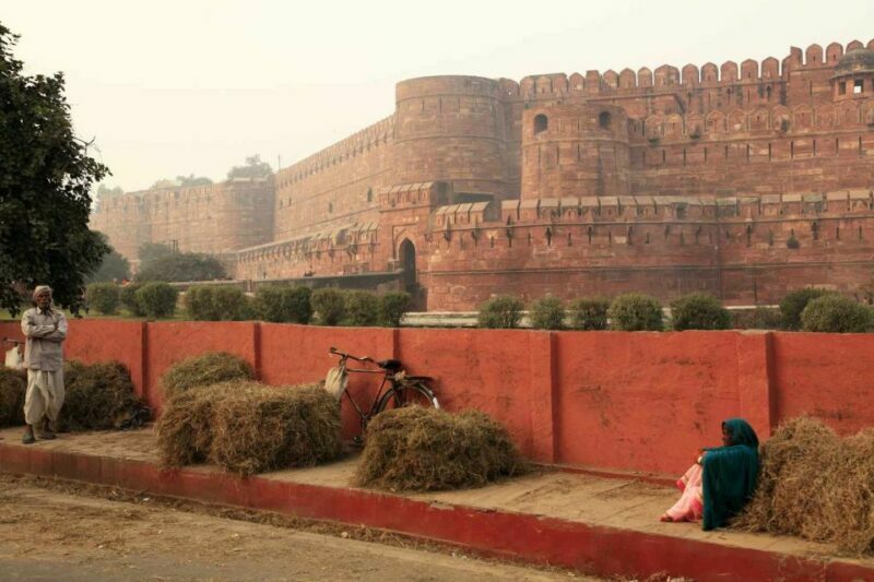 Agra Fort Express visits with english speaking guide - Key Points