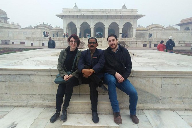 Agra Guiding Tour by Car From Agra Hotel/Airport/Train Station. - Visiting Agra Fort