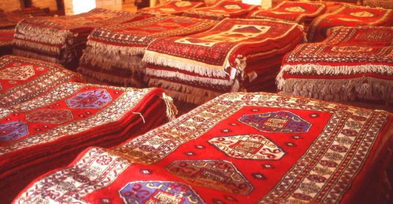 Agra : Half Day Shopping Tour With Private Guide & Transfer - Meeting Points and Pickup