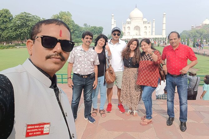 Agra : Live Tour Guide For Taj Mahal & Agra Fort - Pickup Information