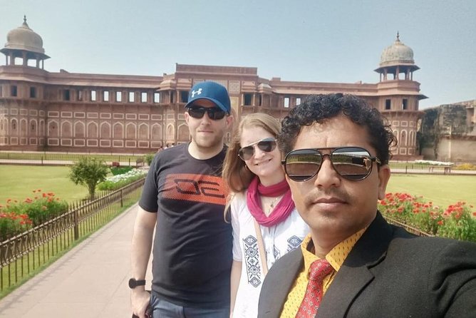 Agra : Live Tour Guide For Taj Mahal & Agra Fort - Cancellation and Reviews