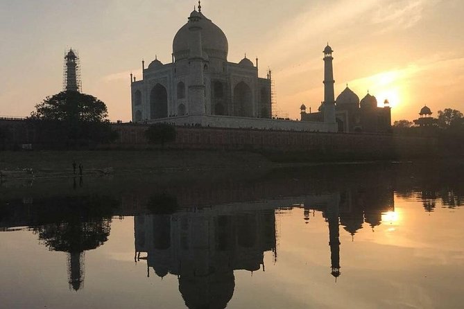 Agra : Live Tour Guide For Taj Mahal & Agra Fort - Dining Experience