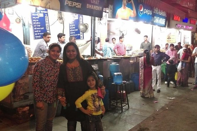 Agra Local Walking Tour - Key Points