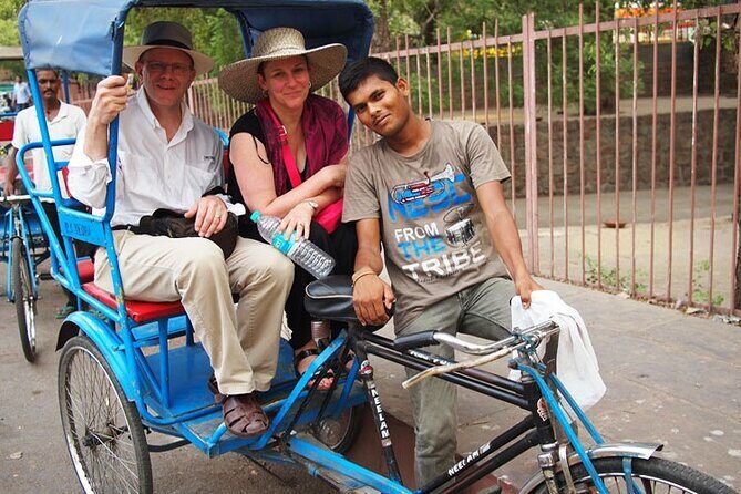 Agra Night: Street Food and Walking Tour With Guide - Why Choose the Agra Night: Street Food and Walking Tour?