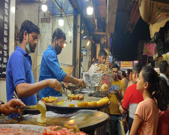 Agra: Old City Food Tour With Local Guide and Tastings - Important Considerations