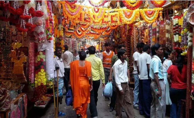 Agra: Old City Spiritual, Cultural & Local Street Food Tour - Spiritual Retreat Stops