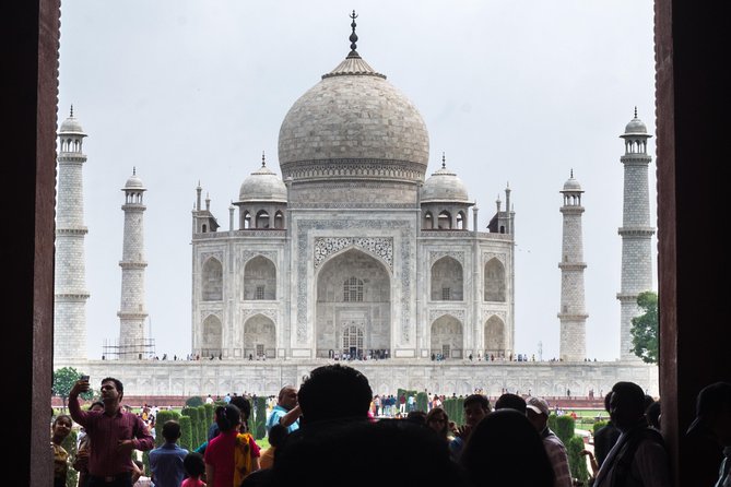 Agra Photography Tour With Taj Mahal Visit (Private) - Meeting and Pickup