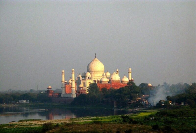 Agra: Private City Sightseeing Tour With Transfers by Car - Key Points