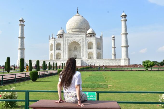 Agra: Private Taj Mahal and Agra Day Tour With Transfer - Lunch and Cuisine