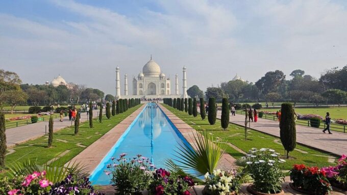 Agra: Private Taj Mahal With Agra Fort & Baby Taj Tour - Group Size Options