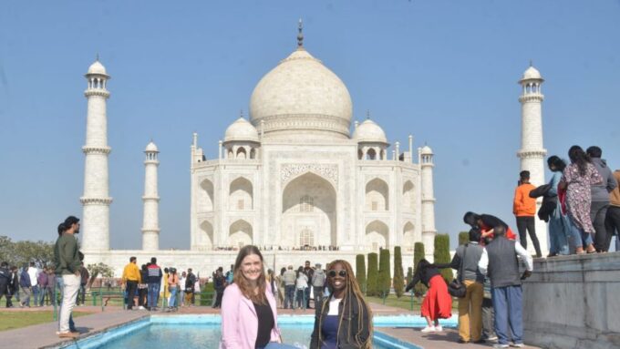 Agra: Skip The Line Taj Mahal Tour With Optional Tuk Tuk - Exploring Agra City
