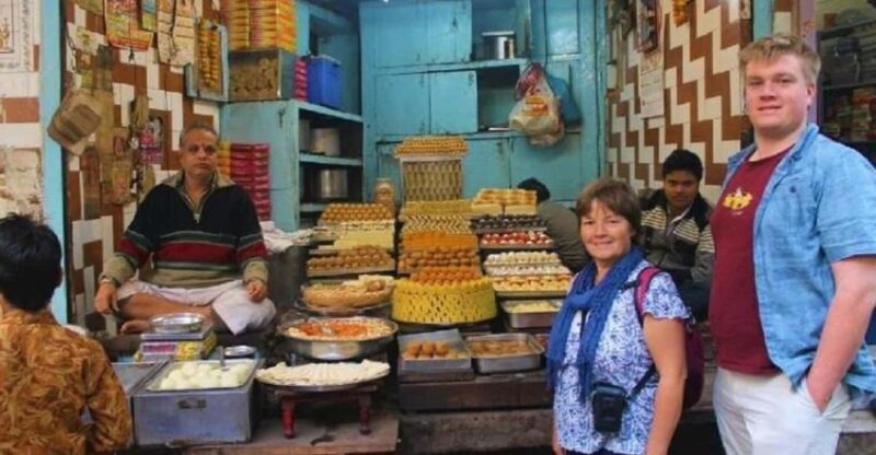 Agra: Street Food Tour With Spice Market on Tuk-Tuk - Tuk-Tuk Ride Experience