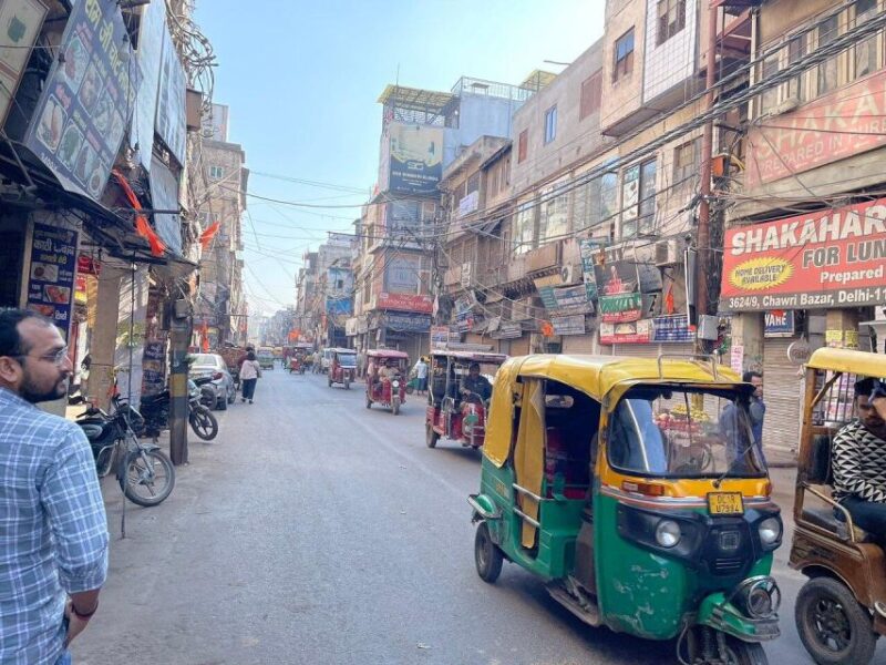 Agra: Street Food Walking Tour With Spice Market or Guide - Itinerary Highlights