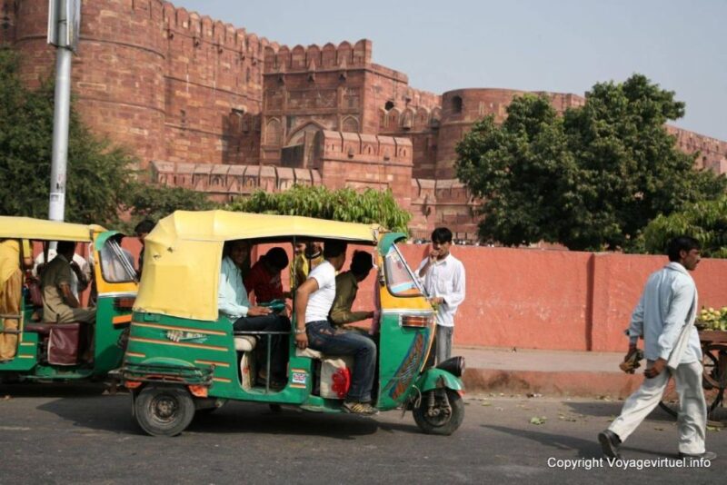 Agra: Street Food Walking Tour With Spice Market or Guide - Important Information