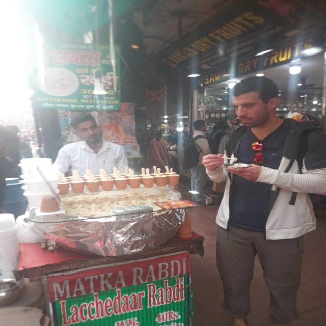 Agra: Street Food Walking Tour With Tastings - Friendly and Knowledgeable Guides