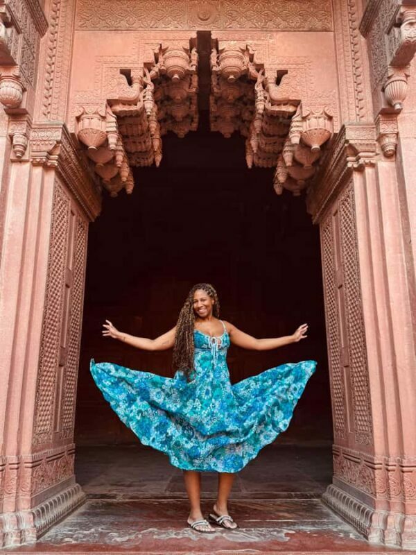 Agra: Taj Mahal , Agra Fort & Baby Taj Express Entry Tickets - The Private Guide and Transportation Options