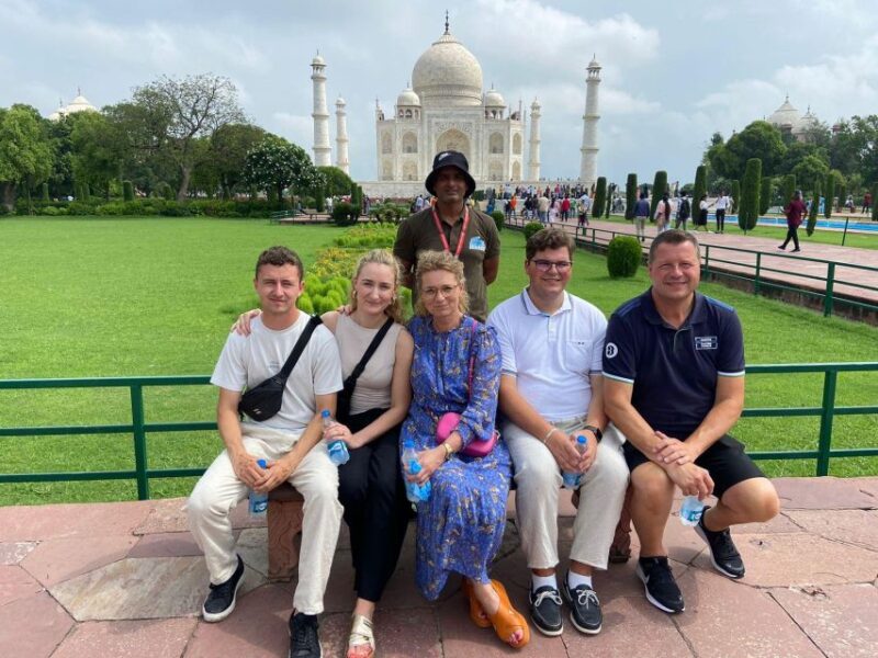 Agra : Taj Mahal & Mausoleum Tour With Skip-the-Line Entry - Tour Features