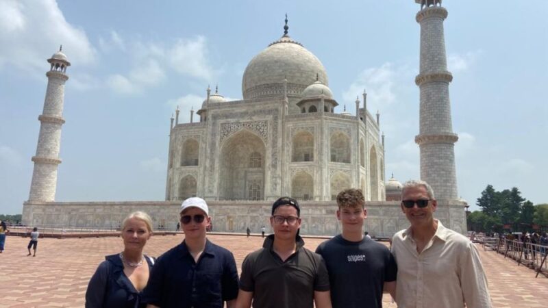 Agra : Taj Mahal & Mausoleum Tour With Skip-the-Line Entry - Entry and Experience